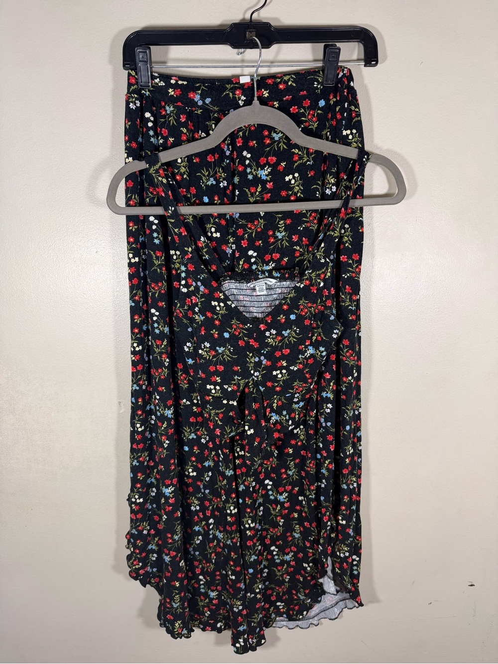 American Eagle Outfitters Black Floral Midi Skirt with Red & Blue Blossoms